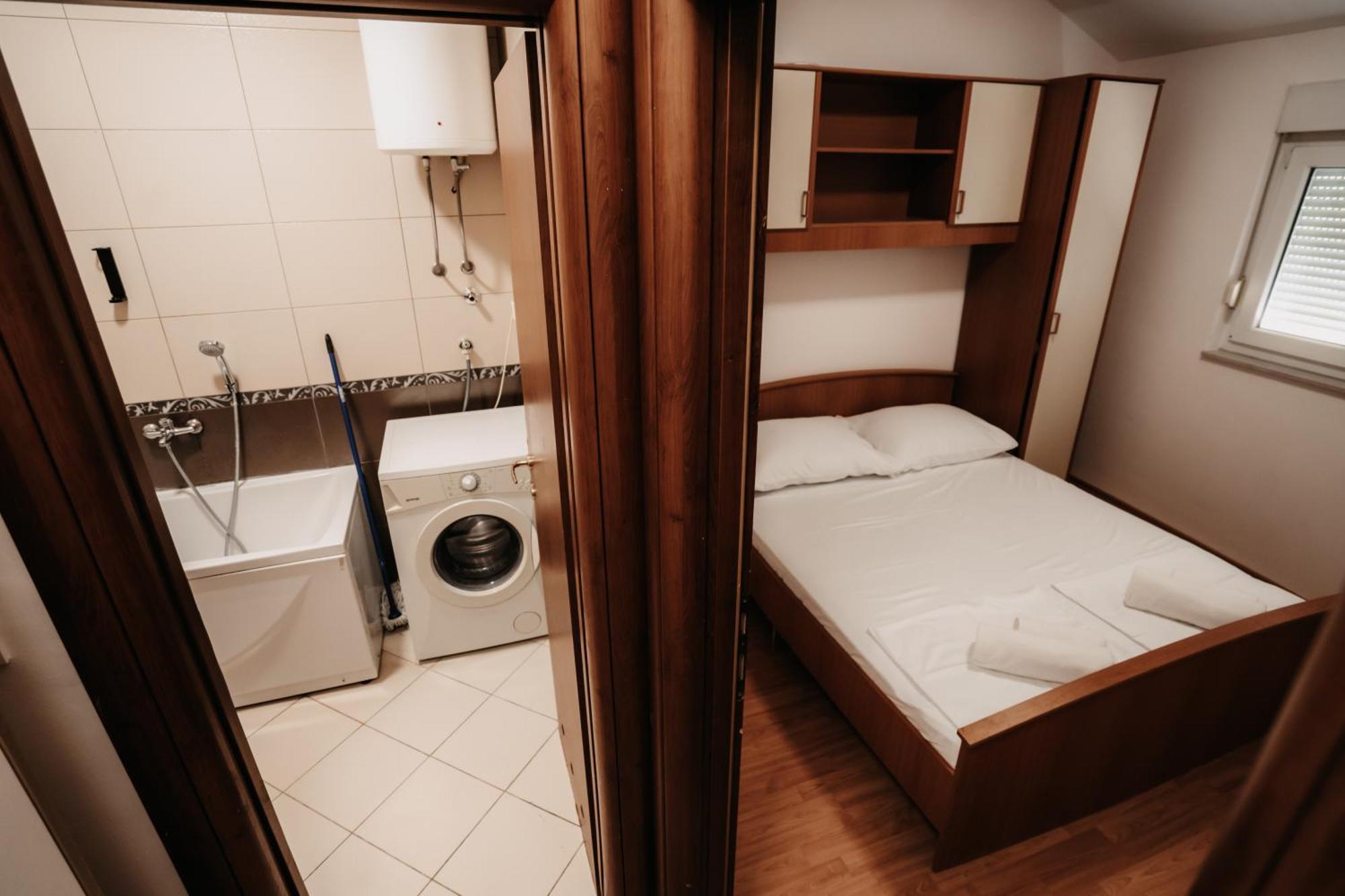 Riverside Apartments Мостар Экстерьер фото